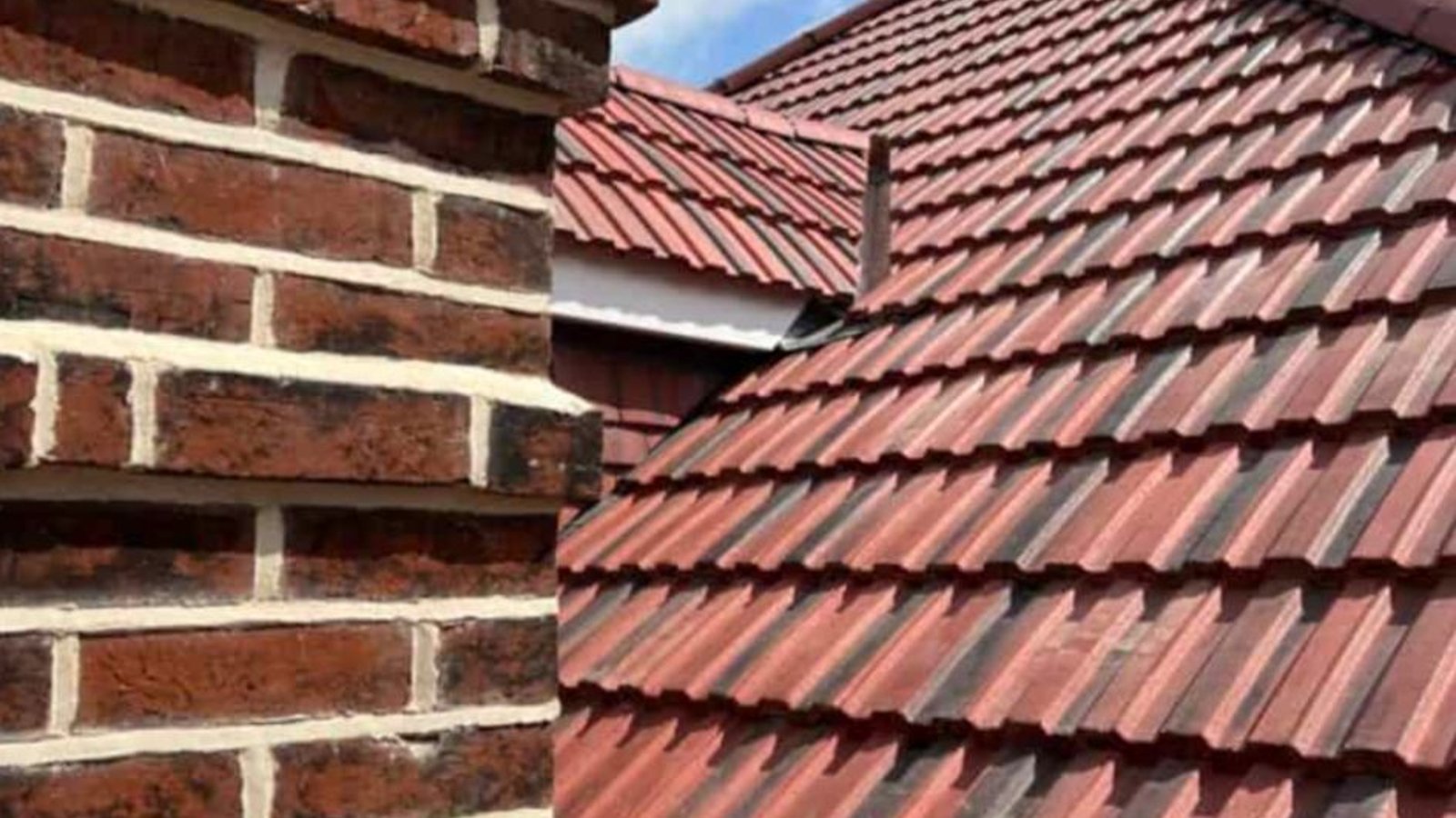 D P Roofing Services