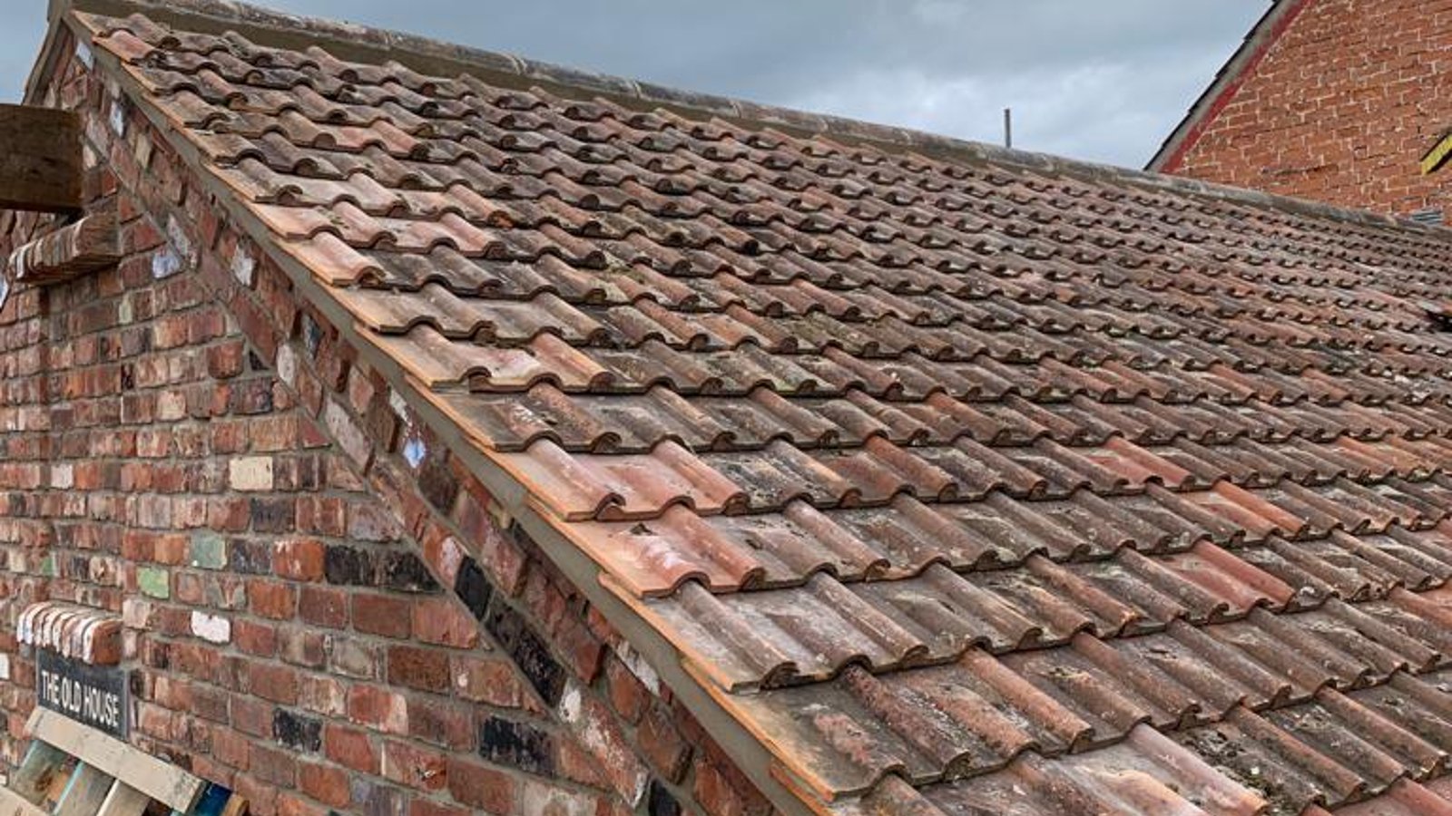 M H Roofing Solutions