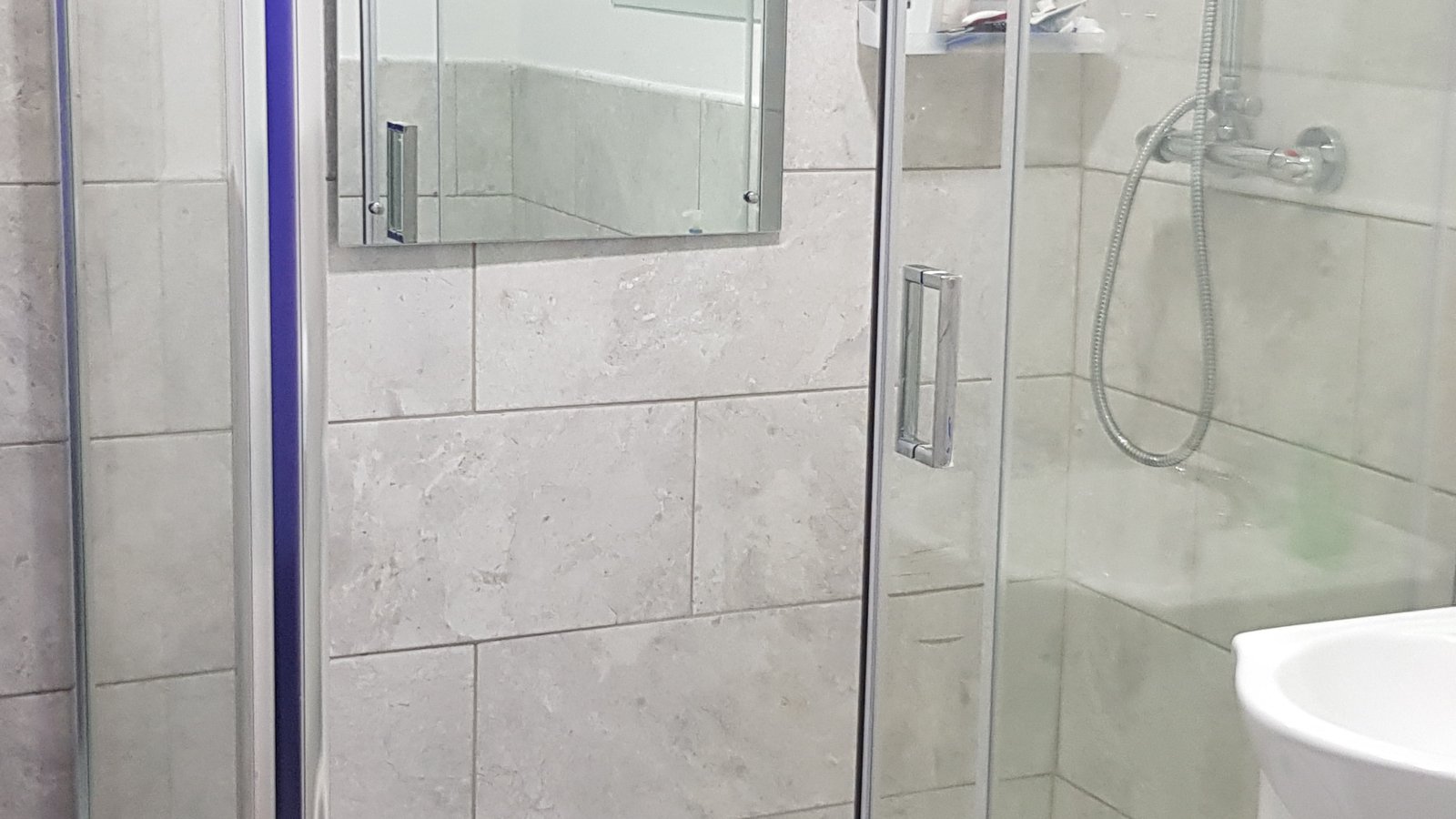 Handfield Construction 702-448-8937