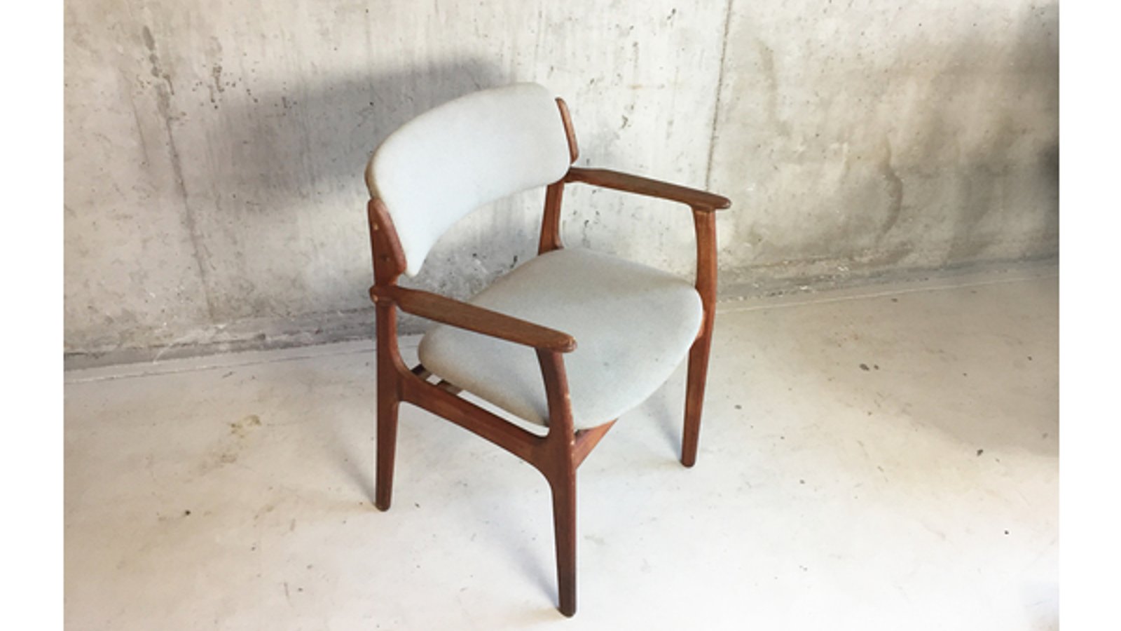 Elmar Antique Upholstery
