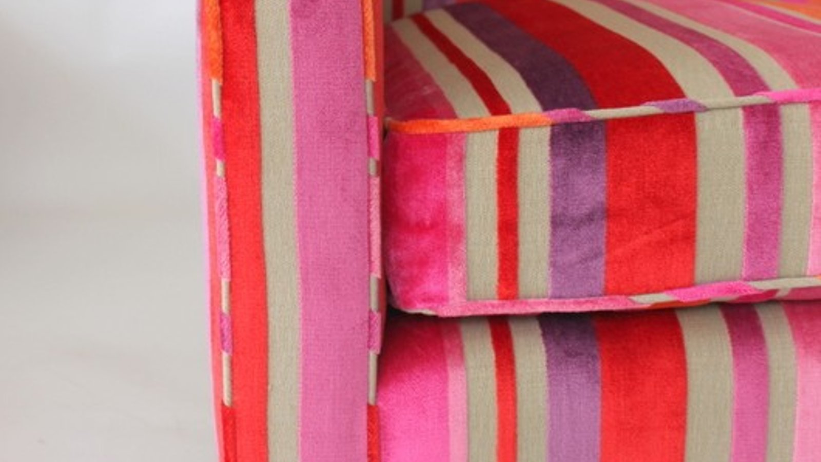 J & G Cotton Upholsters