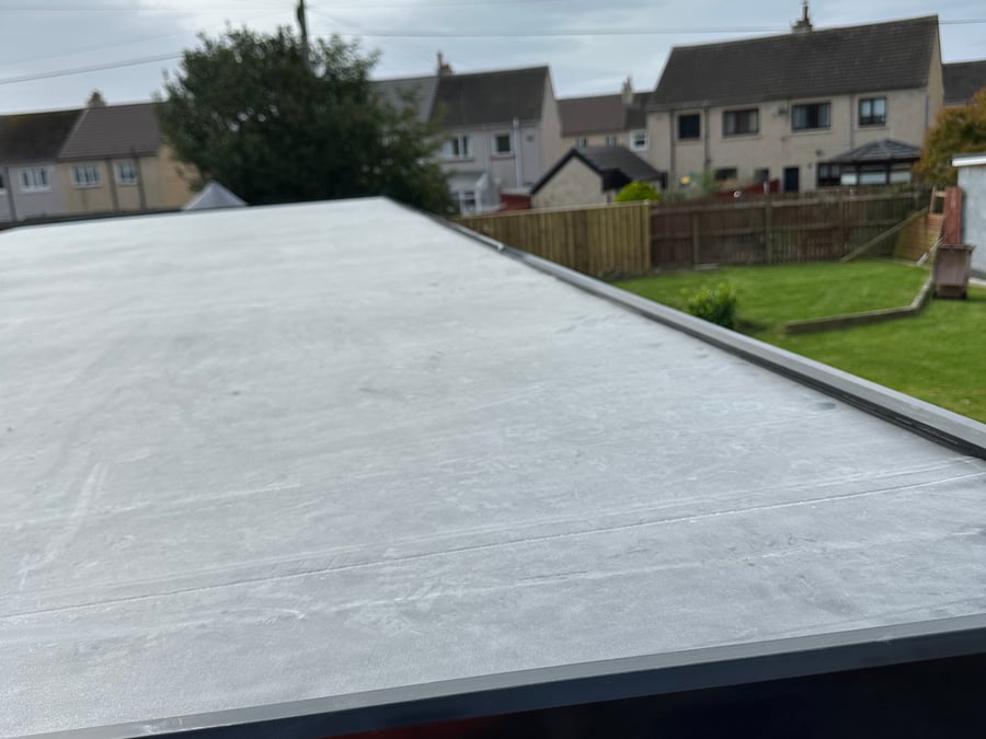 D P Roofing Services