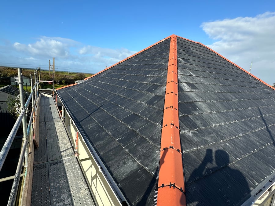 D P Roofing Services