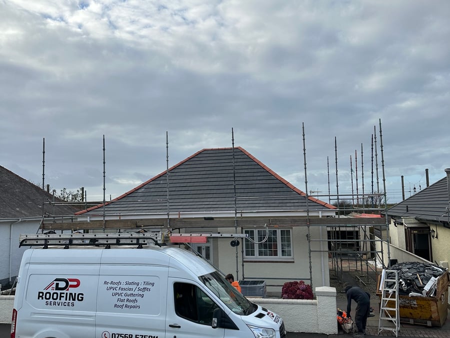 D P Roofing Services