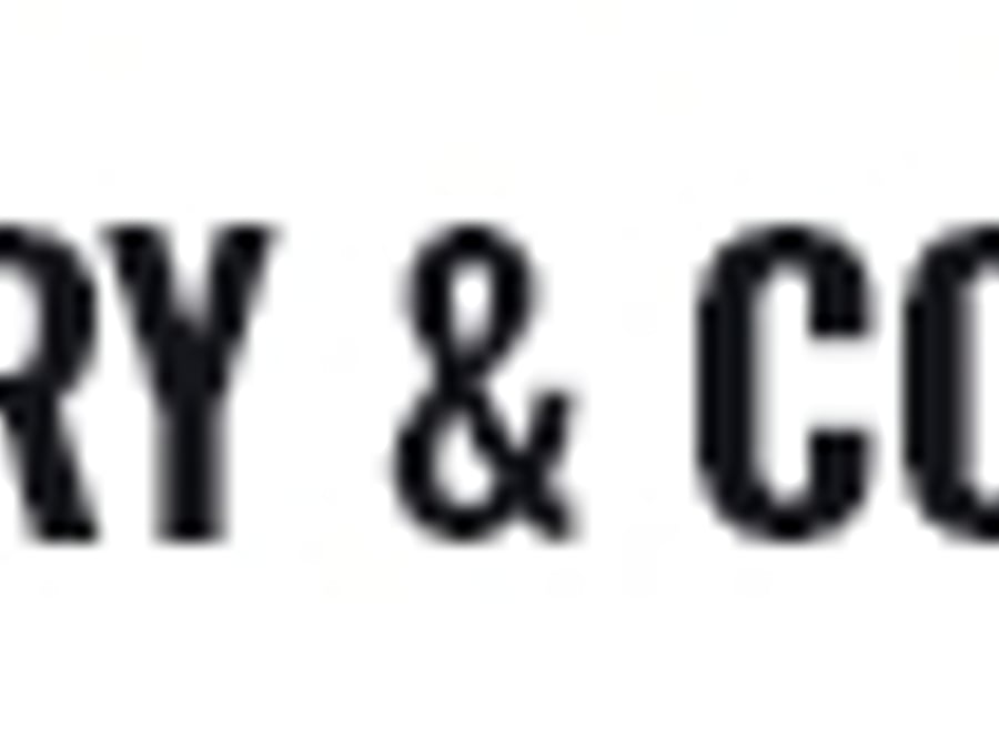 M B Carpentry & Construction