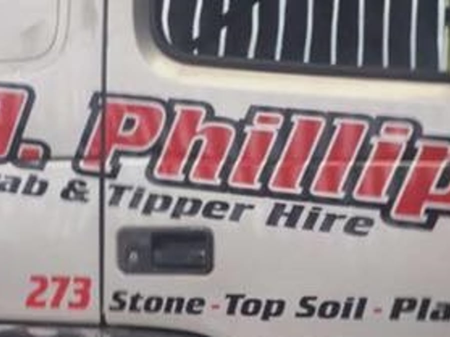 J Phillips Grab & Tipper Hire Ltd 455