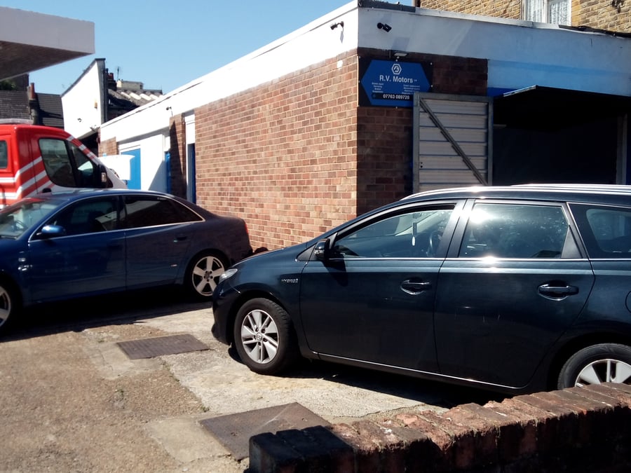 RV Motors Ltd - 455