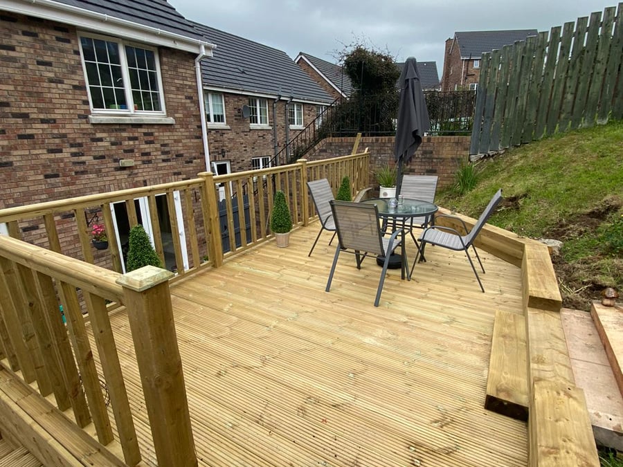 L & M Joinery