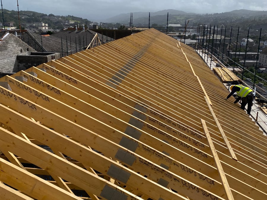 L & M Joinery