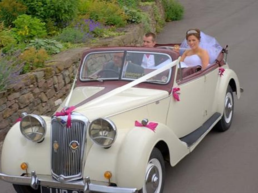 Nostalgic Wedding Cars