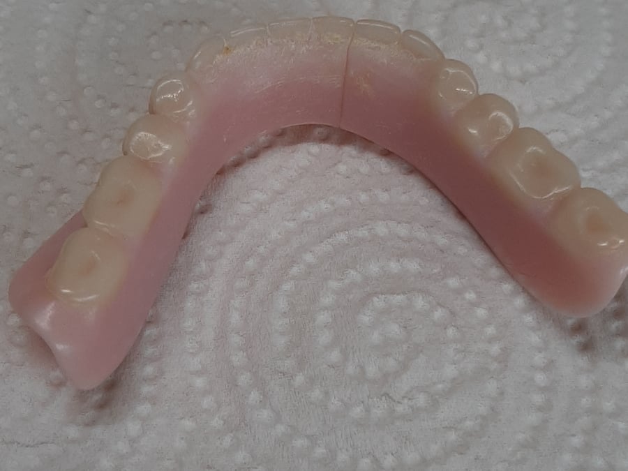 Doncaster Denture