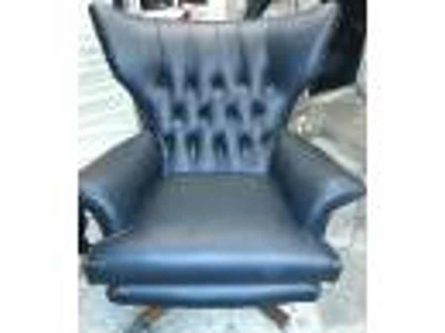 Wesley Roche Upholstery